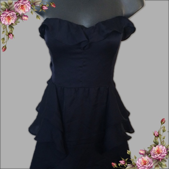 American Eagle Outfitters Dresses & Skirts - 🌺 2/25$ MAKE AN OFFER ;) Navy blue silky dress